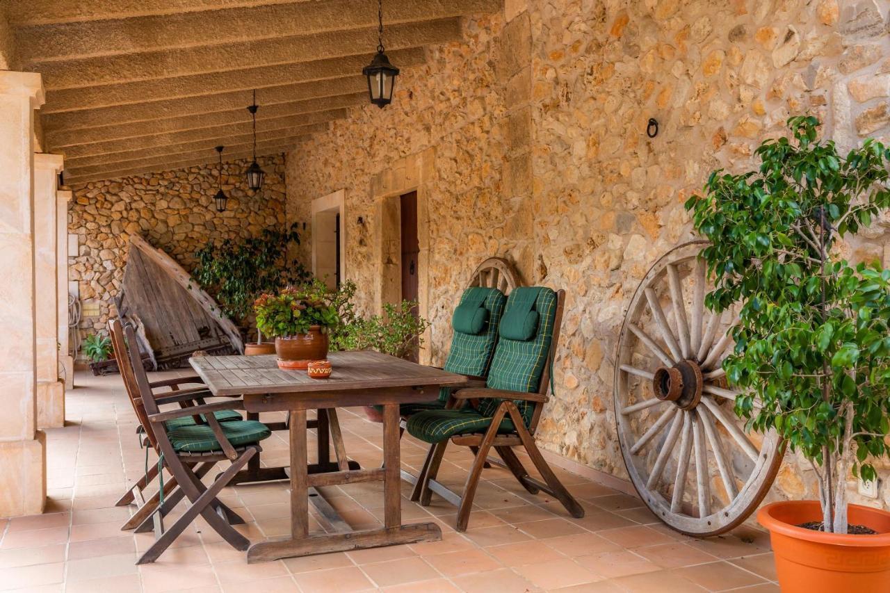 Holiday home Cocotte Ariany
